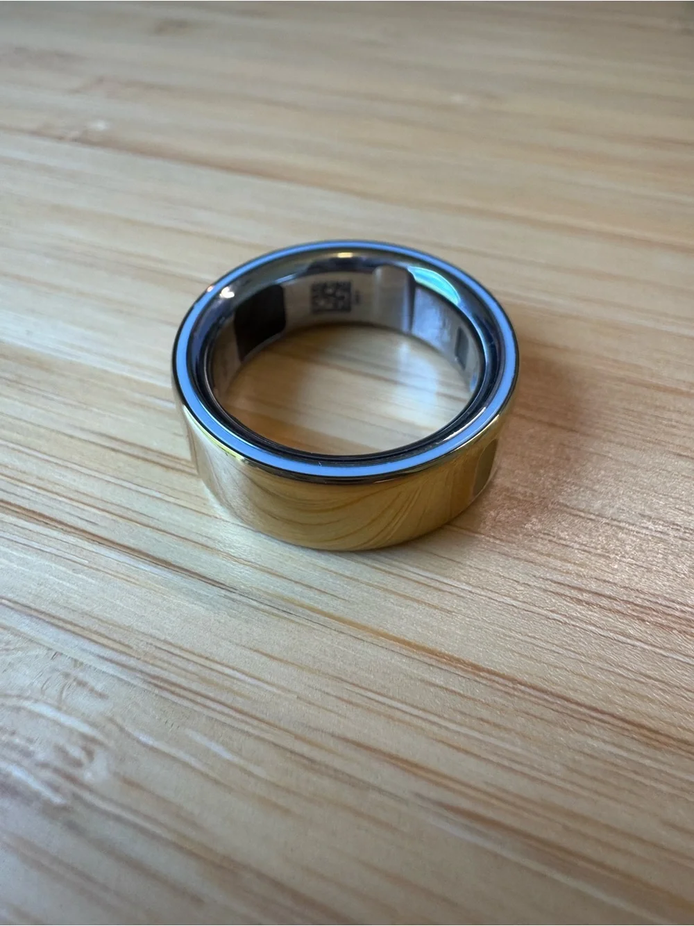 Oura ring gen 4 gold size 9 NWOT